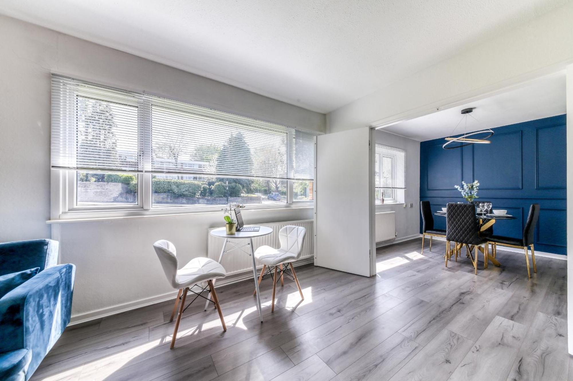 Contemporary 4 Bedroom Detached House With Parking And City Links London Borough of London Borough of Croydon Zimmer foto